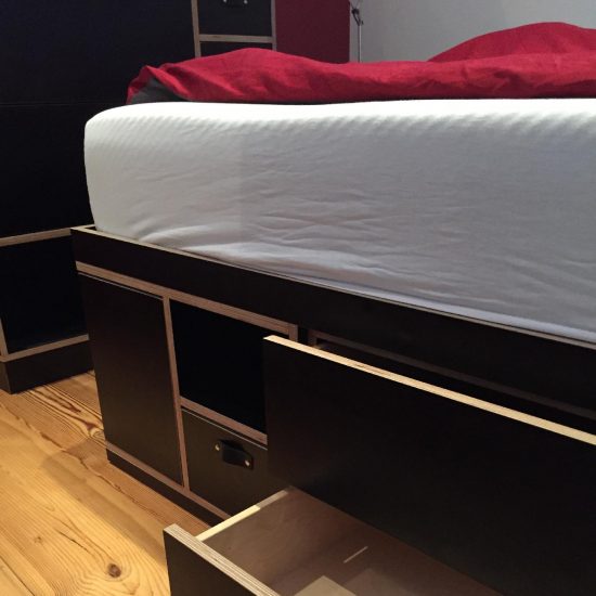 Schrank-Bett – Deutsch